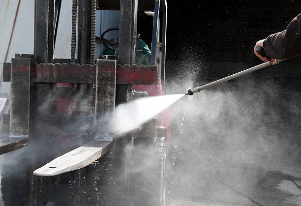 Best Roof Pressure Washing  in Dupont, WA